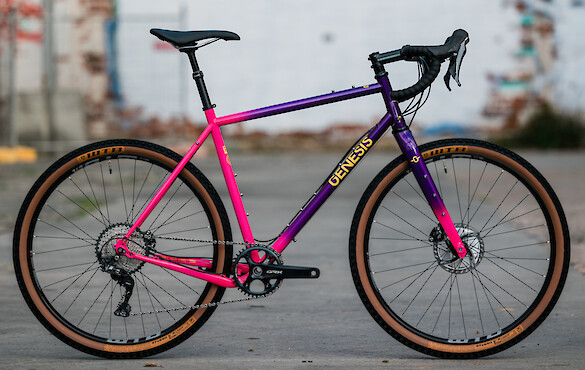 Genesis Fugio 30 complete bike in Pink 182