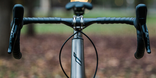 Bossi Strada titanium road bike, front view of the hand-painted headtube logo on the frame