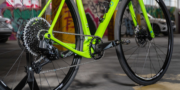 Open Cycles UP custom build in lime green, drivetrain detail
