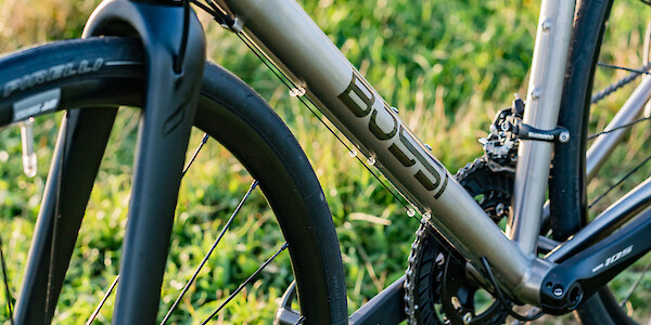 Bossi Strada Classic titanium bike, frame downtube detail