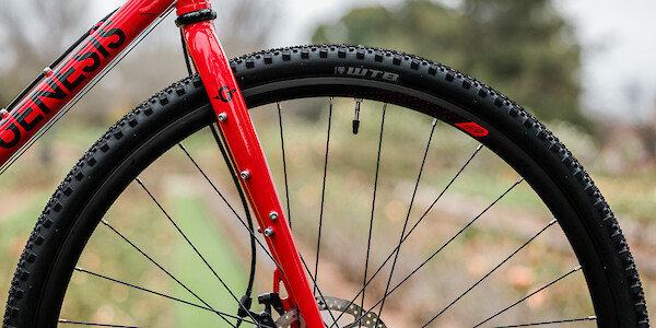 Genesis Croix de Fer 20 bike in Red Zepplin, fork detail