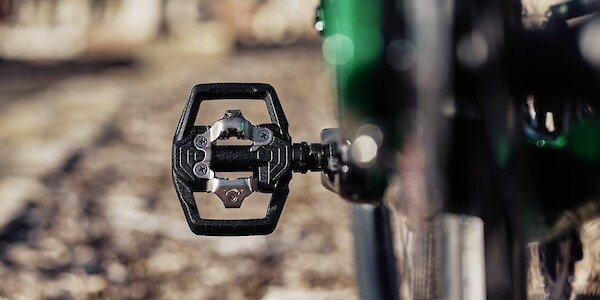 Shimano PD-ME700 pedal detail on Jeremy's custom gravel bike build